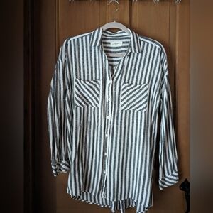 CJLA Carly Jean cotton blend button up blouse